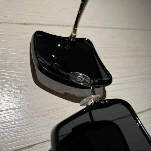 NWOT Authentic Fendi Oversized Square Shape Sunglasses - Picture 10 of 12